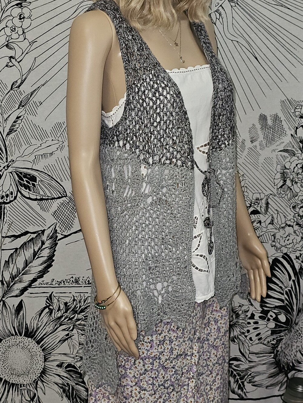 Monoreno Gradient Gray Crochet Lace Design Front Tie Vest - Boho Layering Piece